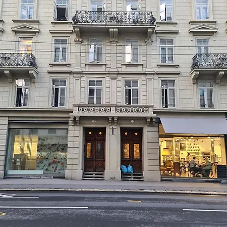 Apartment Center Location Next To Lion Monument Lucerne